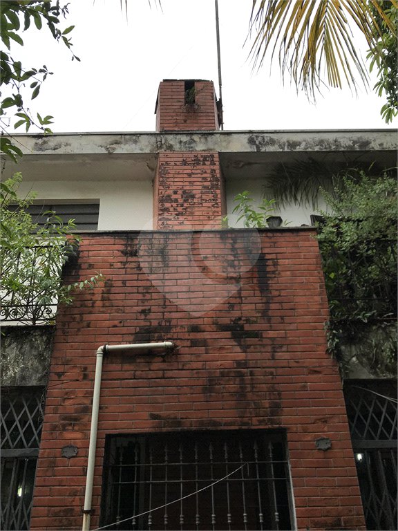 Sobrado à venda com 4 quartos, sendo 2 suítes,  em Vila Mariana, São Paulo, SP