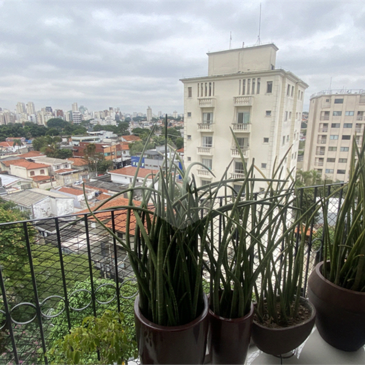 Apartamento à venda com 2 quartos, sendo 1 suíte, em Campo Belo, São Paulo, SP