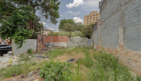 Terreno à venda em Cupecê, São Paulo, SP