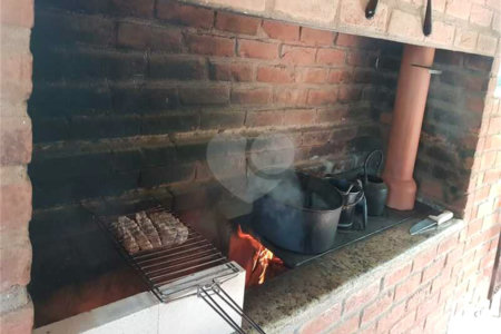 Chácara à venda com 3 quartos, sendo 1 suíte,  em Lago Azul, Araçoiaba da Serra, SP