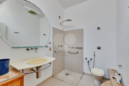 Casa à venda com 3 quartos, sendo 1 suíte, em Brooklin, São Paulo, SP