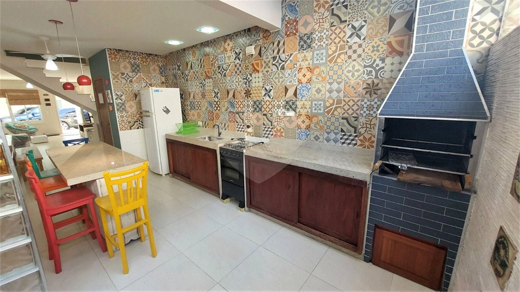 Casa à venda com 3 quartos, sendo 1 suíte, em Juquehy, São Sebastião, SP