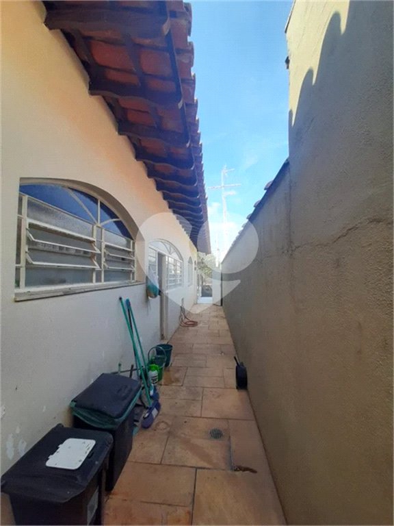 Casa Térrea à venda com 3 quartos, sendo 1 suíte, no Centro, Vinhedo, SP