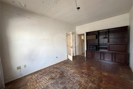 Casa à venda com 3 quartos, sendo 1 suíte, no Centro, Itapetininga, SP