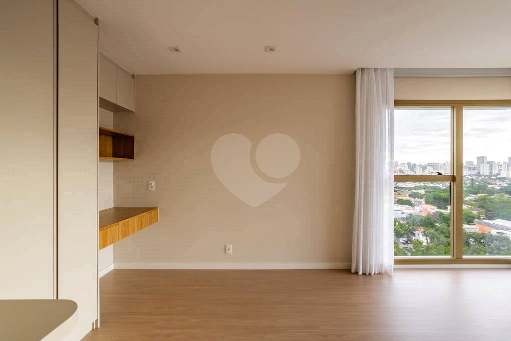 Apartamento para alugar com 3 suítes em Indianópolis, São Paulo, SP
