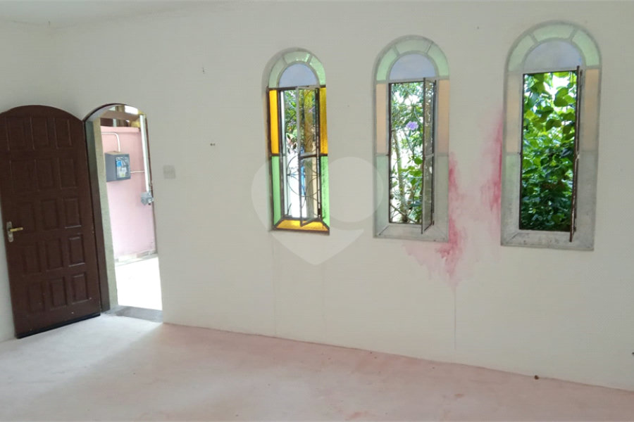 Casa Térrea à venda com 3 quartos, sendo 1 suíte, em Vila Irmãos Arnoni, São Paulo, SP