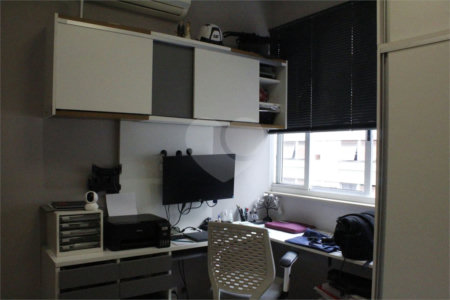Apartamento à venda com 3 quartos, sendo 2 suítes, em Tijuca, Rio de Janeiro, RJ