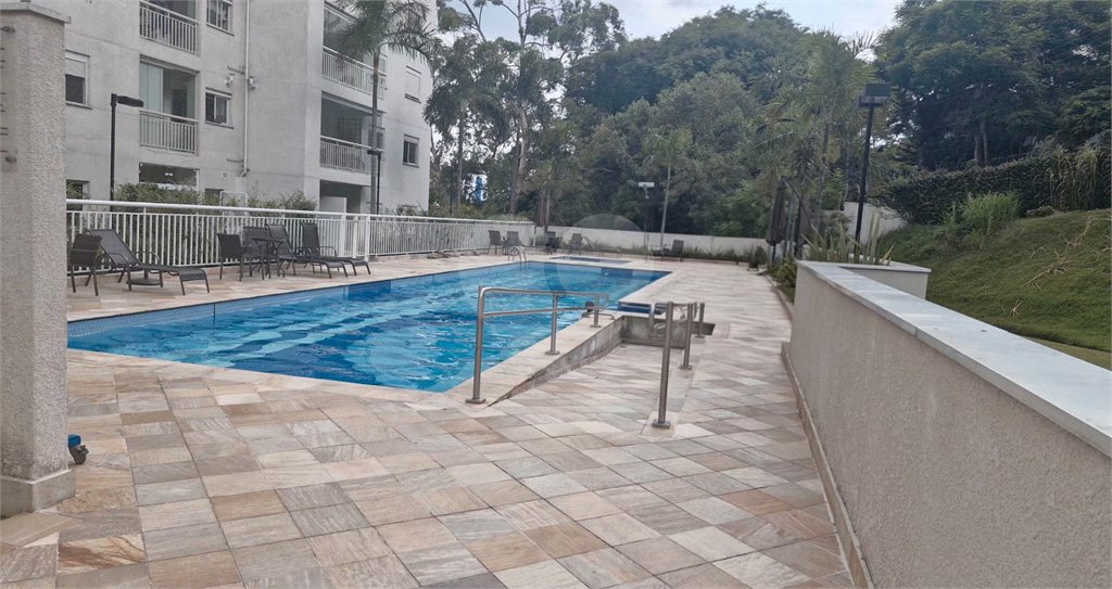 Apartamento à venda com 3 quartos, sendo 1 suíte, em Jardim das Vertentes, São Paulo, SP