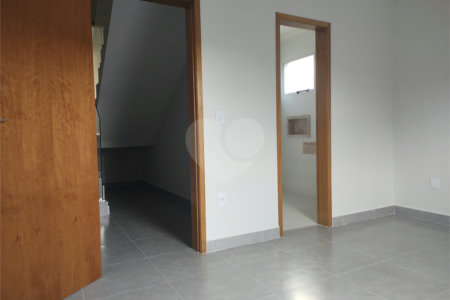 Casa Térrea à venda com 3 suítes em Jardim do Lago, Atibaia, SP