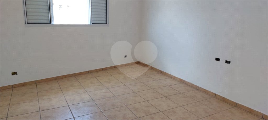 Sobrado à venda com 3 quartos, sendo 2 suítes, em Vila Paulicéia, São Paulo, SP