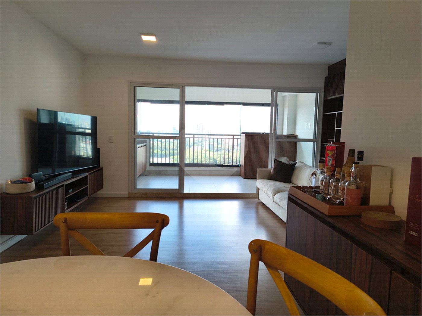 Apartamento à venda com 2 quartos, sendo 1 suíte,  em Jardim Caravelas, São Paulo, SP