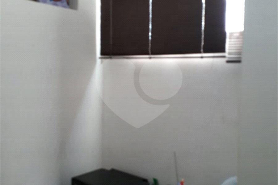 Sobrado à venda com 3 quartos, sendo 1 suíte, em Jardim Santa Mena, Guarulhos, SP
