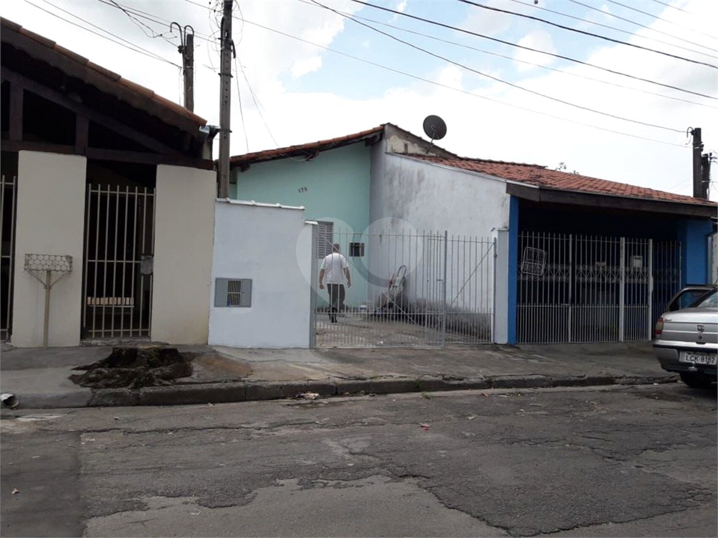 Casa à venda com 2 quartos em Jardim Castanheira, São José dos Campos, SP