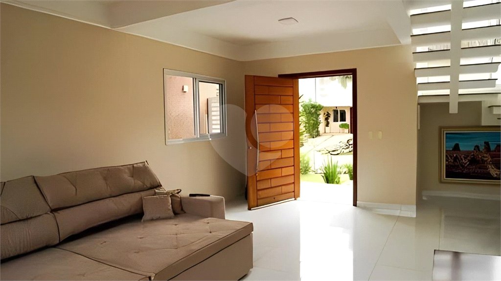 Casa à venda com 3 quartos, sendo 1 suíte, no condomínio Morada da Praia, Bertioga - SP