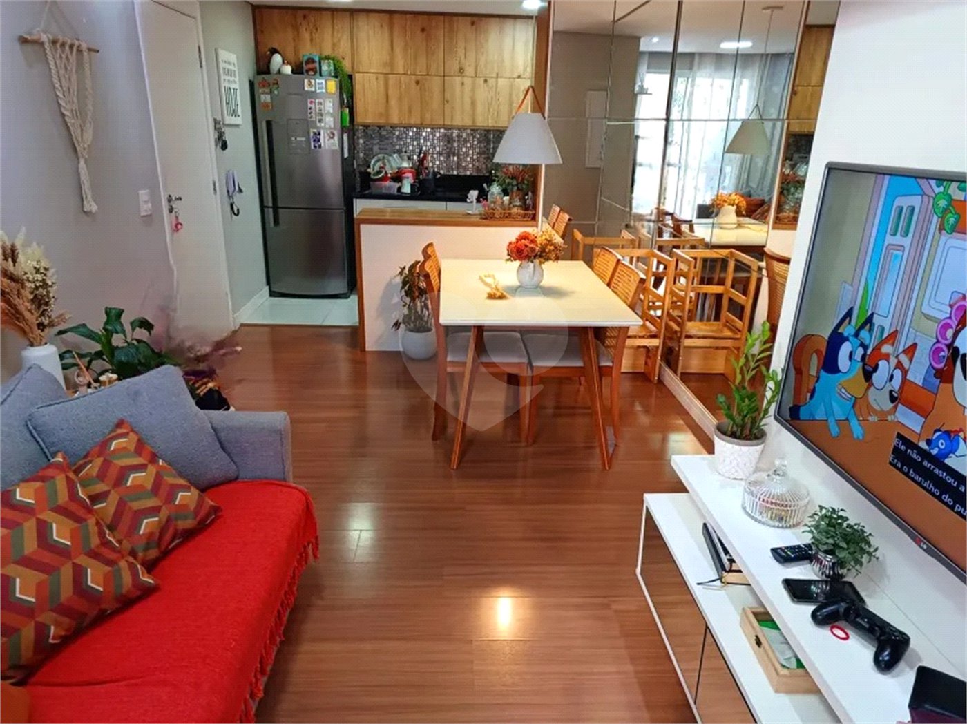 Apartamento à venda com 3 quartos, sendo 1 suíte, em Vila Guilherme, São Paulo, SP