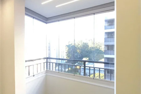 Apartamento à venda com 2 quartos em Vila Andrade, São Paulo, SP