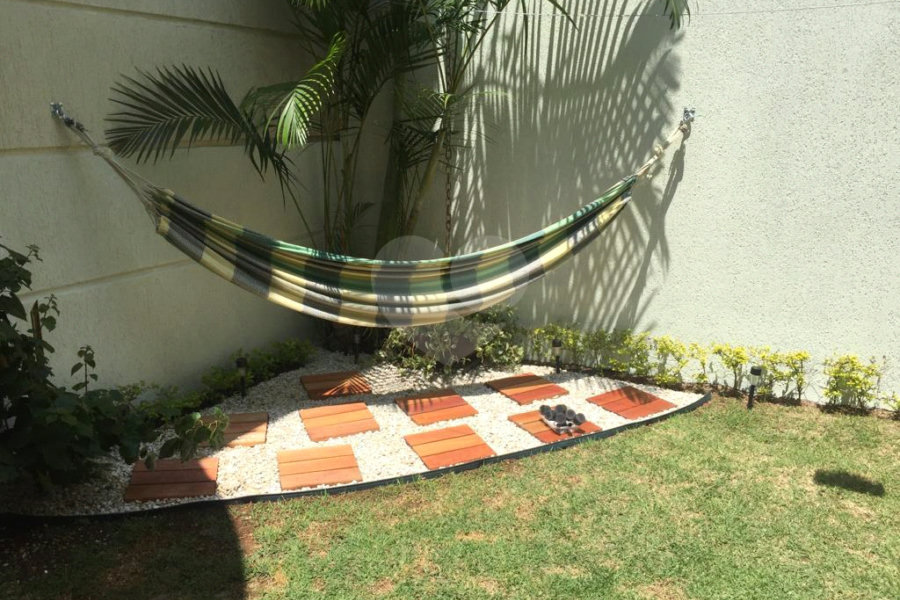 Sobrado à venda com 3 suítes em Horto, São Paulo, SP