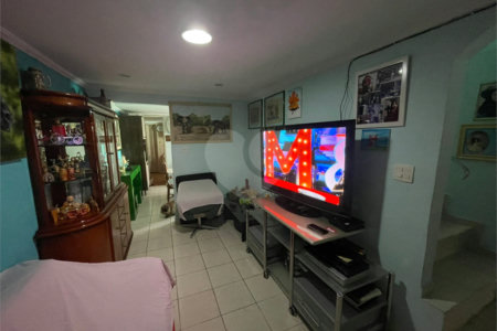 Sobrado à venda com 2 quartos em Vila Gustavo, São Paulo, SP