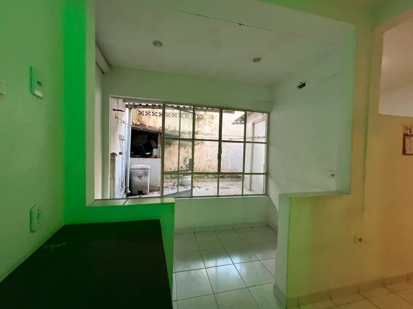 Casa para alugar, 305 m² por R$ 31.379,07 - Boqueirão - Santos/SP
