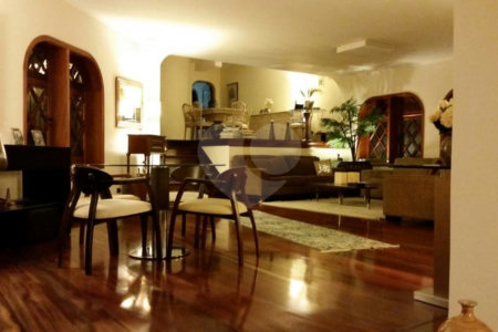 Casa à venda com 5 suítes em Jardim Marajoara, São Paulo, SP