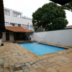Casa à venda com 4 quartos, sendo 2 suítes, em Jardim São Bento, São Paulo, SP
