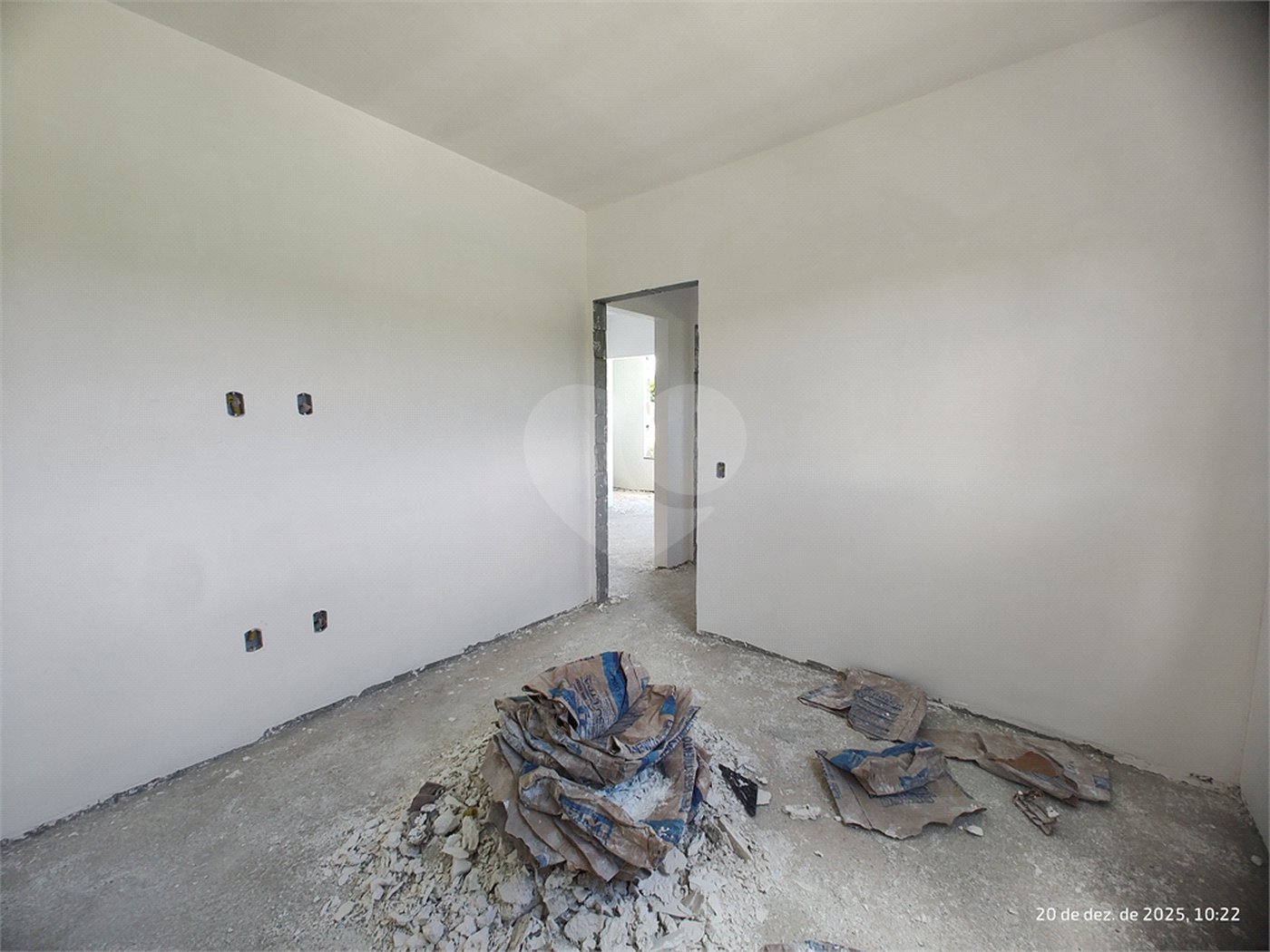 Casa à venda com 2 quartos no condomínio Residencial Sonhar Bella, Atibaia - SP