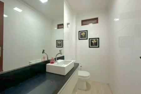 Apartamento perto da praia com 4 dormitórios à venda, 184 m² por R$ 980.000 - Gonzaga - Santos/SP
