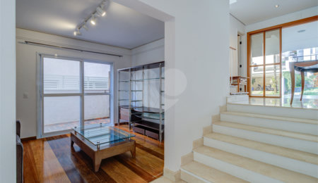 Casa à venda com 4 suítes no condomínio Ville de Marseille, São Paulo - SP