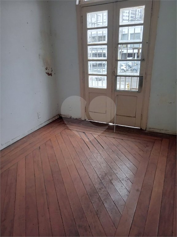 Sobrado à venda com 3 quartos em Vila Mariana, São Paulo, SP