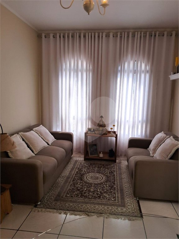 Sobrado à venda com 2 quartos em Vila Albertina, São Paulo, SP