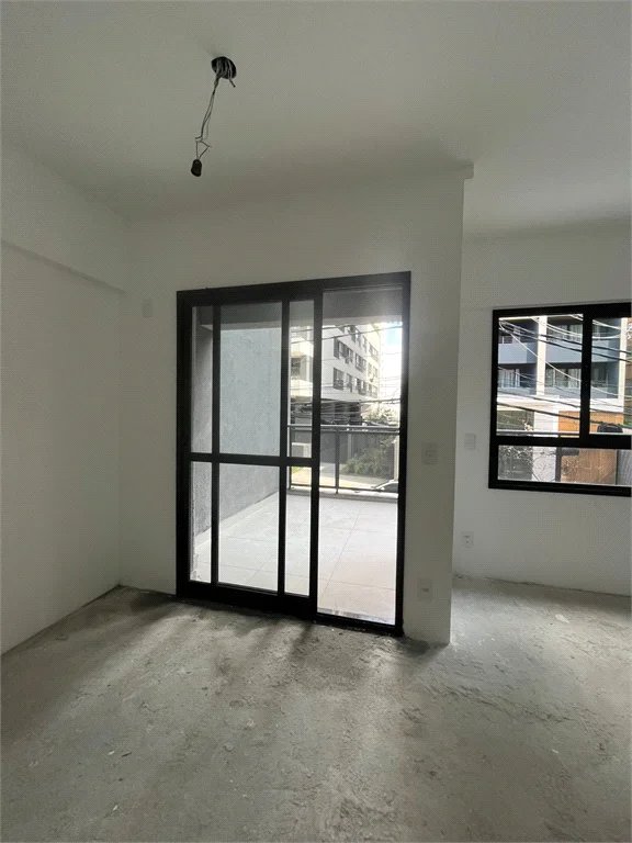 Apartamento à venda com 1 quarto em Sumarezinho, São Paulo, SP
