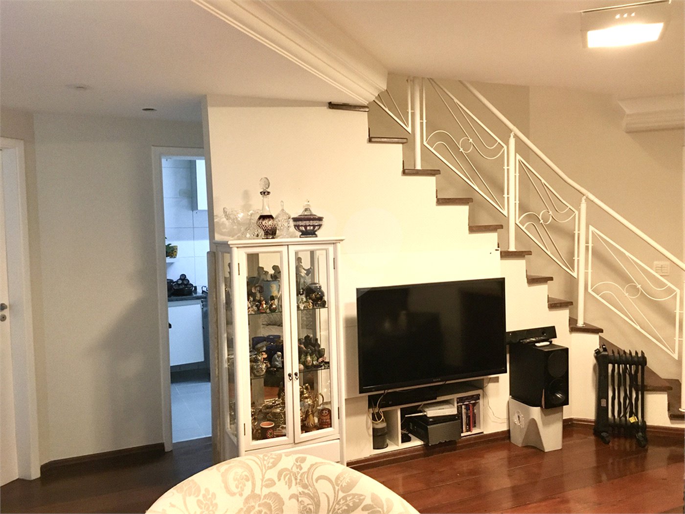 Apartamento à venda com 3 quartos, sendo 1 suíte,  em Vila Santo Estevão, São Paulo, SP