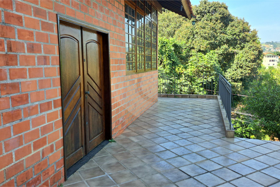 Casa à venda com 3 quartos, sendo 1 suíte, em Serra da Cantareira, Mairiporã, SP