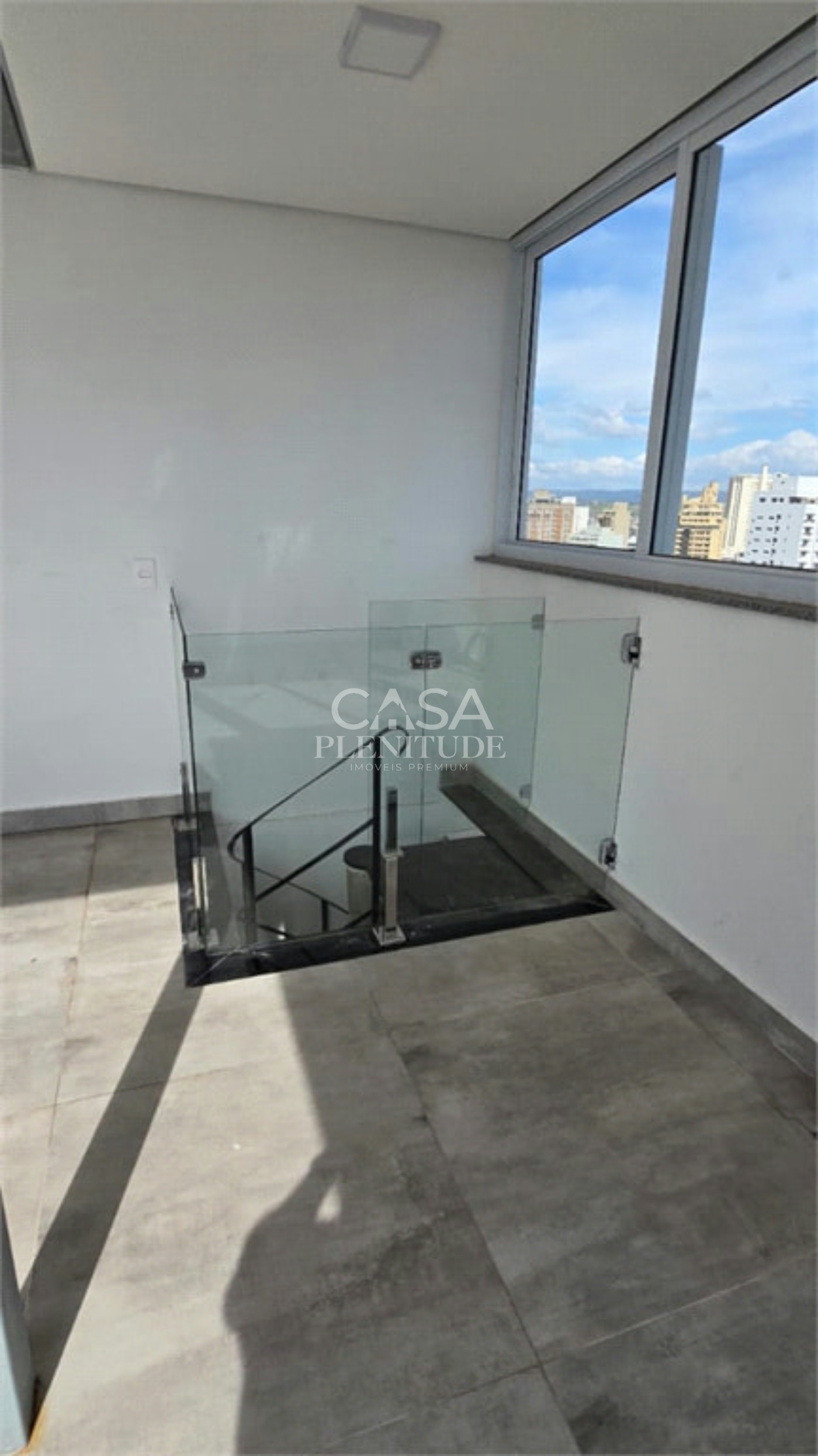 Duplex à venda com 2 quartos, sendo 1 suíte, no Centro, Sorocaba, SP