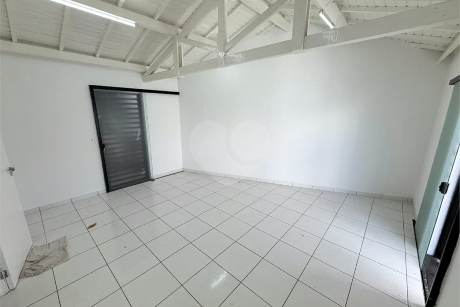 Prédio Comercial de Alto Padrão em Localização Nobre