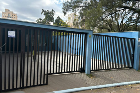 Casa Exclusiva e de Alto Padrão no Jardim Londrina - Um refúgio de Tranquilidade em São Paulo