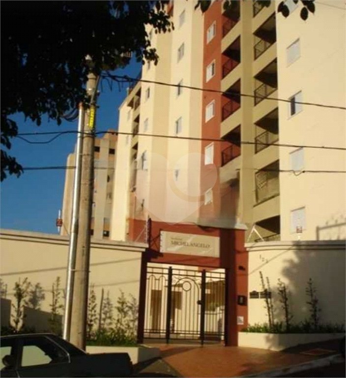 Apartamento no Condomínio Michelangelo