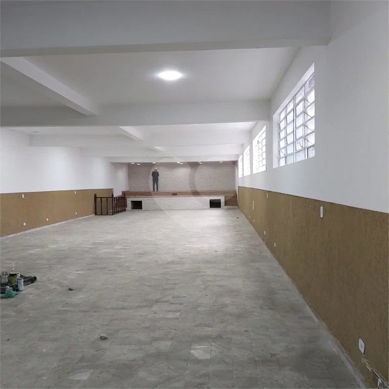 Prédio à venda em Jardim Brasil (zona Norte), São Paulo, SP