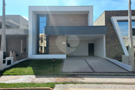Casa à venda com 3 suítes no condomínio Reserva Real, Paulínia - SP