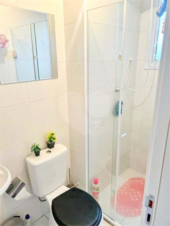 Apartamento à venda com 2 quartos em Vila Zat, São Paulo, SP
