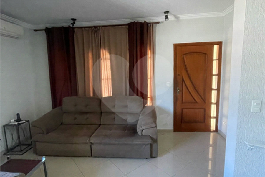 Casa Térrea à venda com 4 quartos, sendo 3 suítes, em Jardim São Paulo(zona Norte), São Paulo, SP