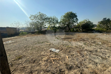 Terreno à venda em Vila Itapoan, Guarulhos, SP