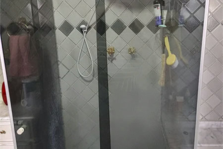 Casa à venda com 4 quartos, sendo 2 suítes, em Parque dos Príncipes, São Paulo, SP