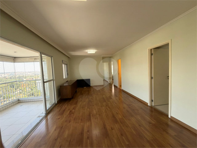 Apartamento à venda com 2 suítes em Jardim Marajoara, São Paulo, SP