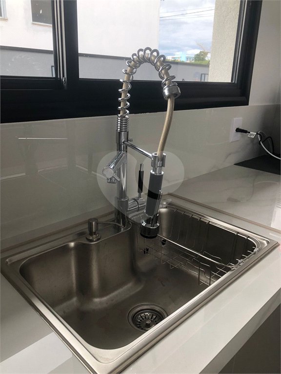 Casa à venda com 3 suítes no condomínio Residencial Fazenda Altaq Vista, Salto de Pirapora - SP