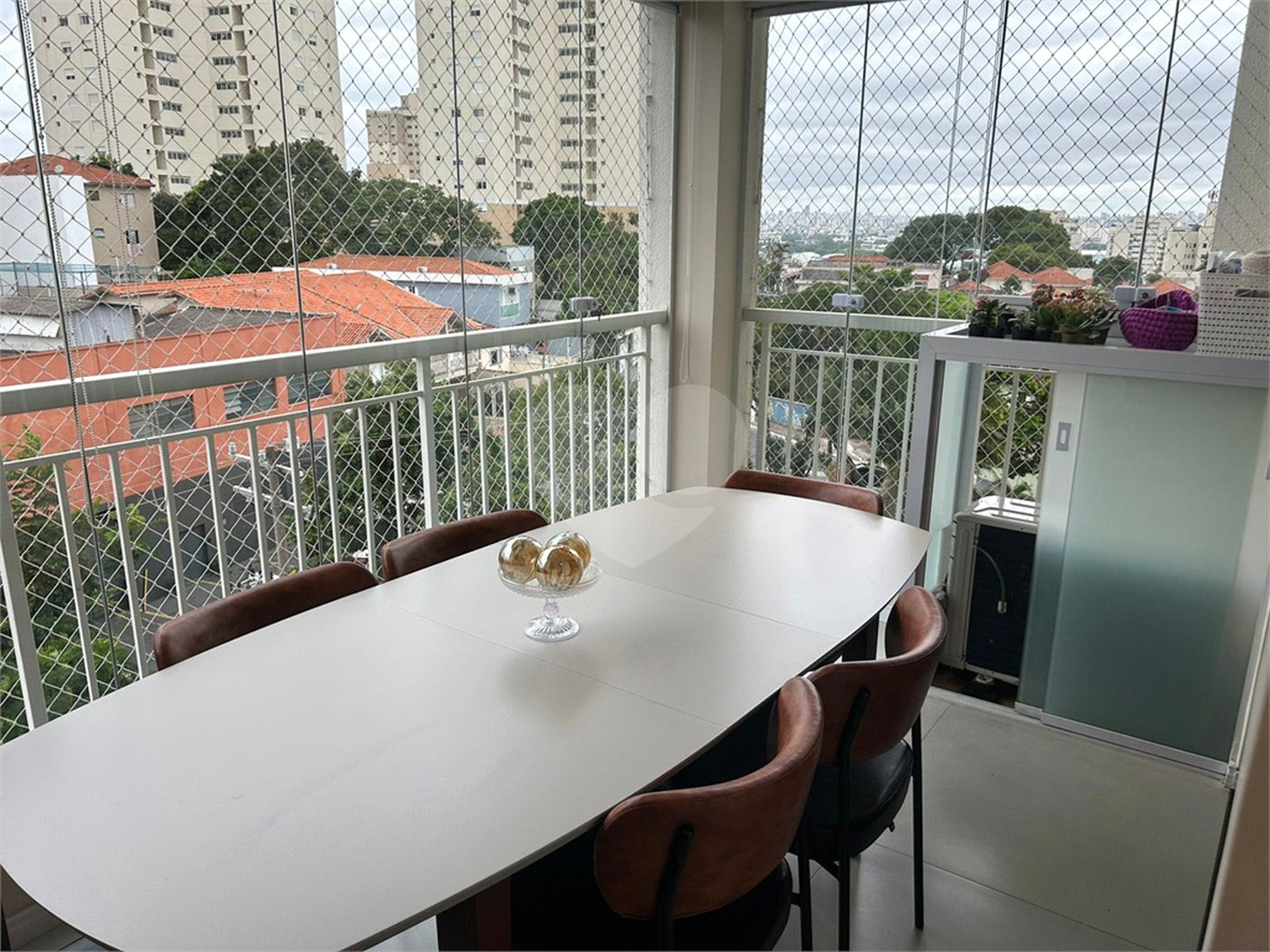 Apartamento à venda com 2 quartos, sendo 1 suíte, em Santa Teresinha, São Paulo, SP