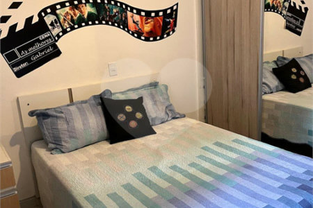 Casa à venda com 3 suítes no condomínio Residencial Palmas I, São Paulo - SP