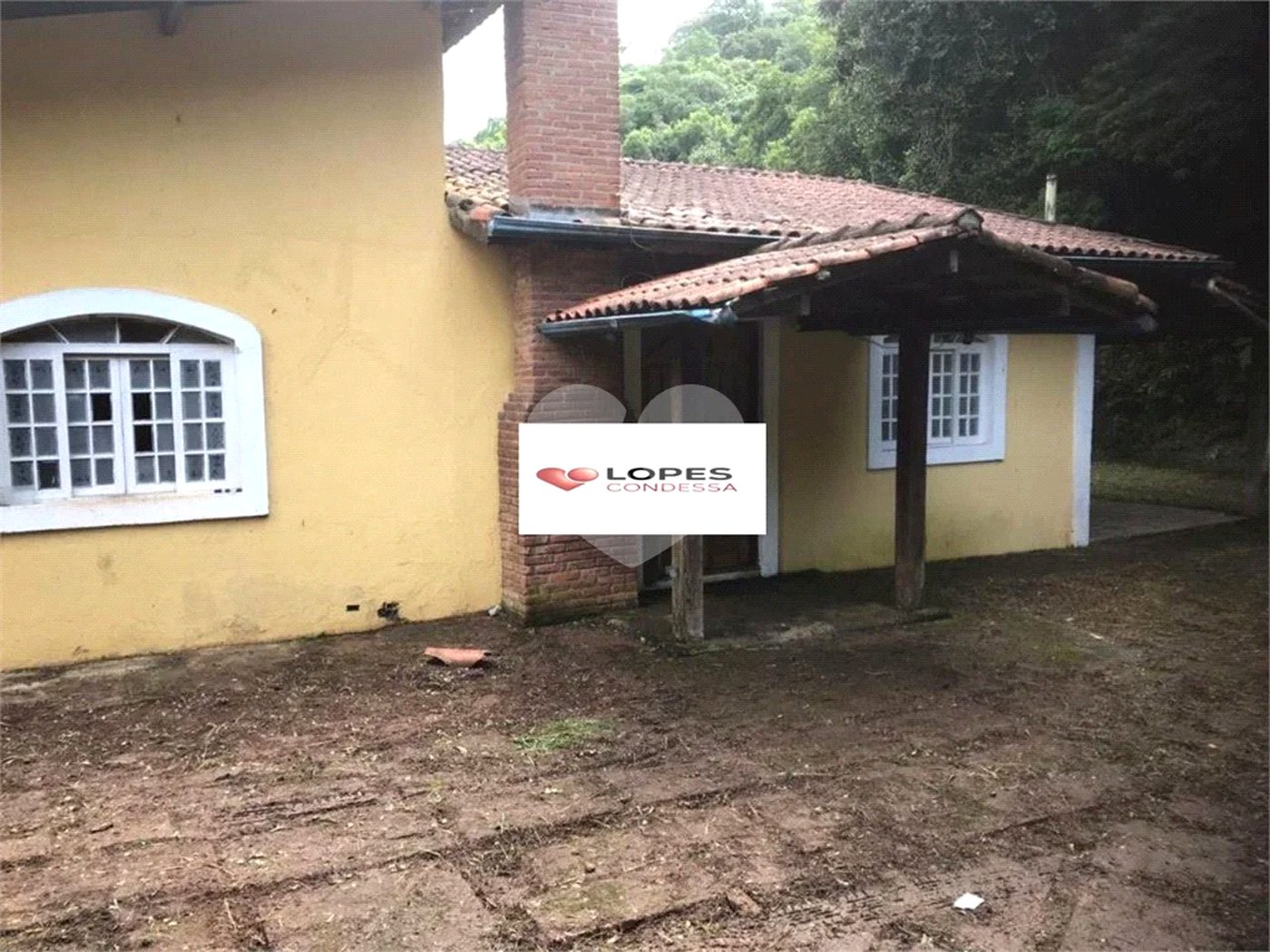 Casa Térrea à venda com 3 quartos, sendo 2 suítes, em Roseira, Mairiporã, SP