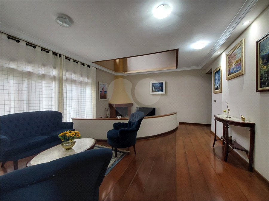 Casa à venda com 3 suítes em Vila Pereira Barreto, São Paulo, SP