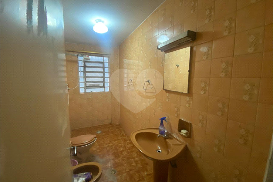 Sobrado à venda com 3 quartos em Bom Retiro, São Paulo, SP